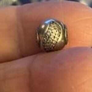 Pandora Essence Happiness Charm